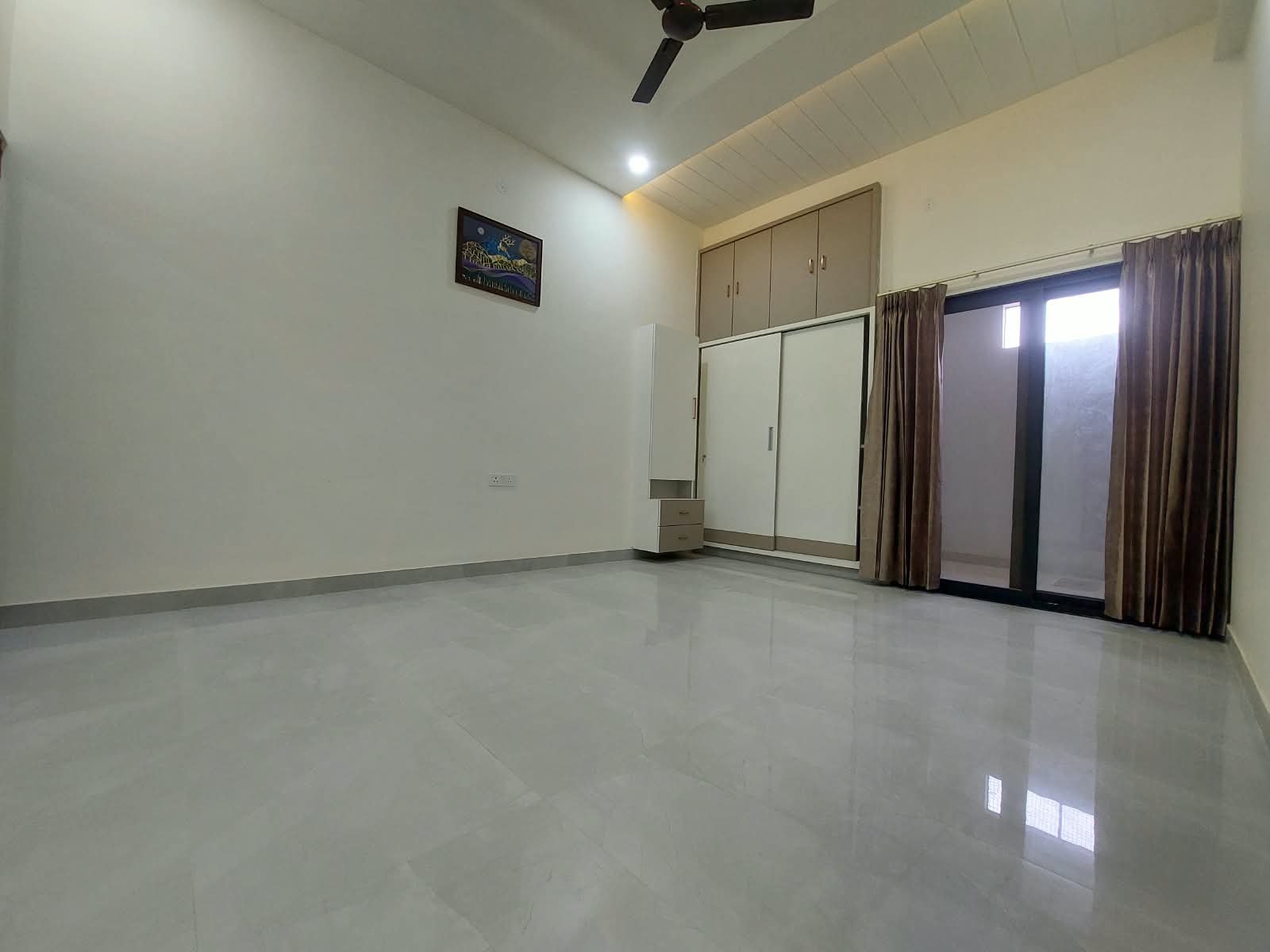 165 gaj कोठी फुल डुप्लेक्स - photo 9 of 17