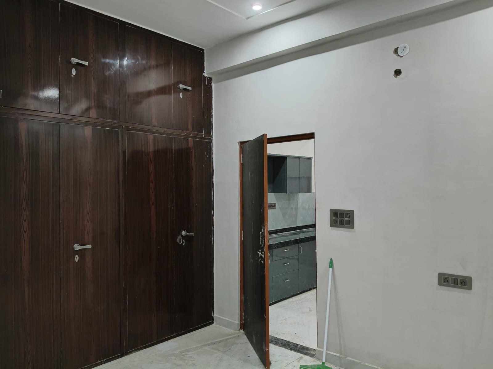 67 Sq Yard Villa Near D Mart - photo 4 of 7