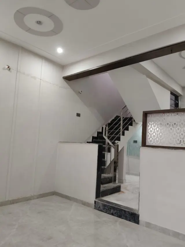 67 Sq Yard Villa Near D Mart, Bindyiaka - photo 1